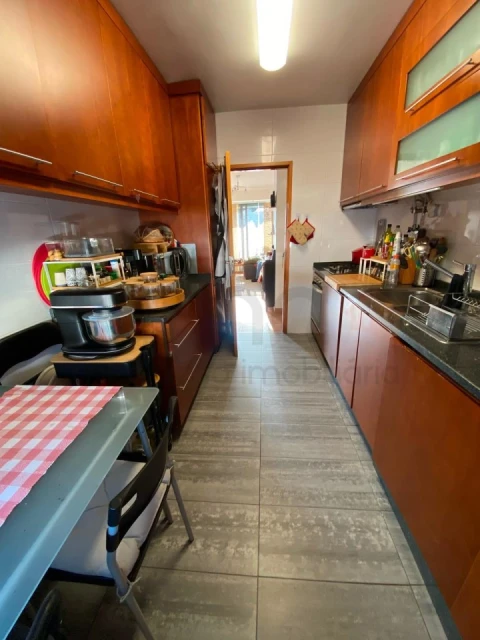 Apartamento T2 para Venda em Oeiras e São Julião da Barra, Paço de Arcos e Caxias
