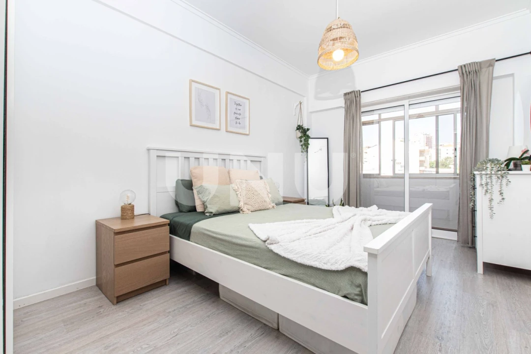 Apartamento T2 para Venda em Vialonga Foto 12