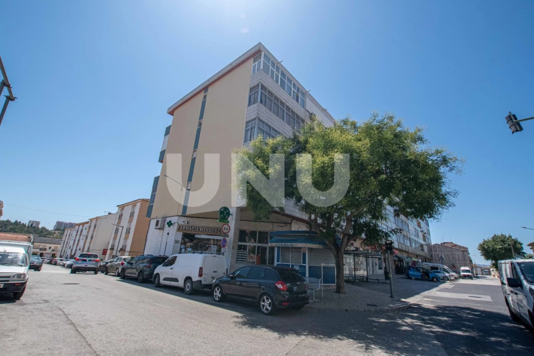 Apartamento T2 para Venda em Vialonga Foto 18