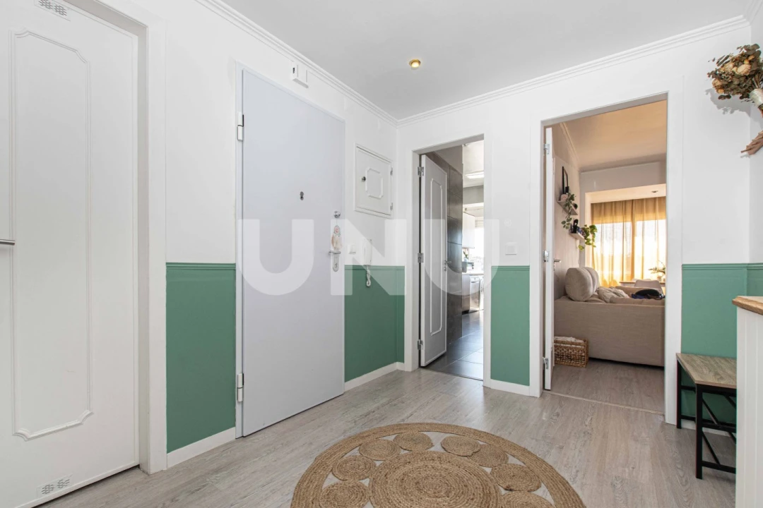 Apartamento T2 para Venda em Vialonga Foto 3