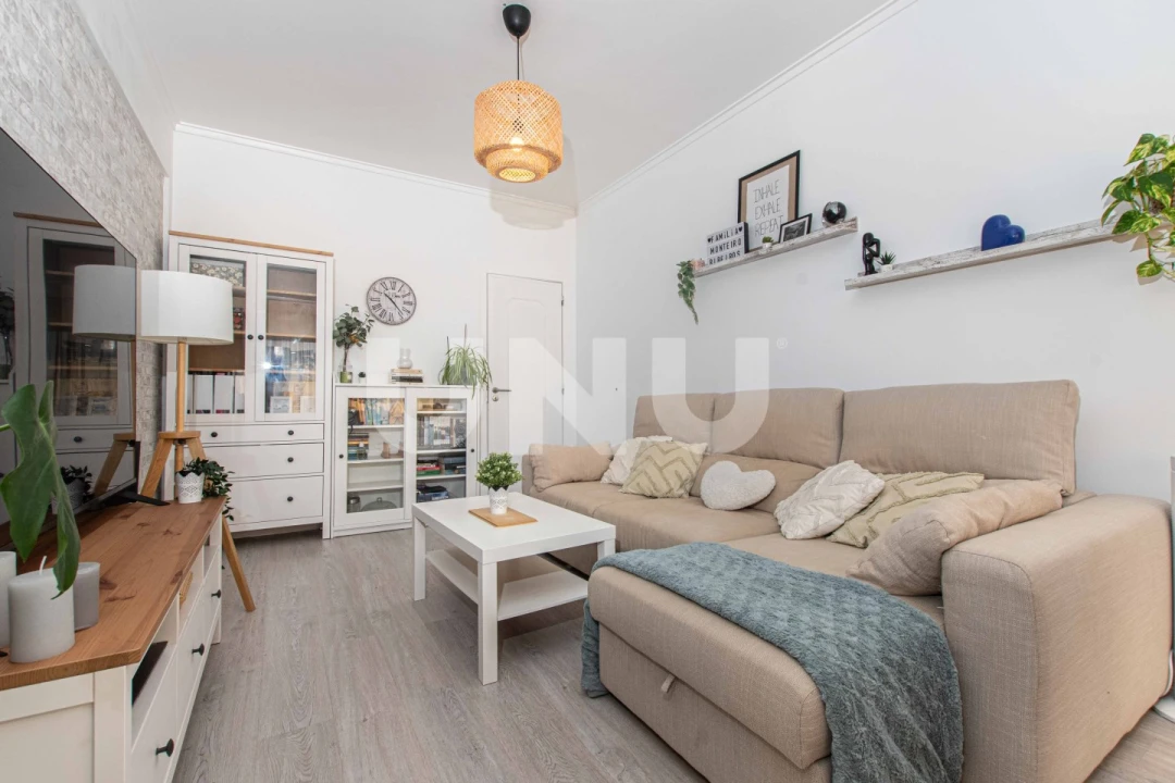 Apartamento T2 para Venda em Vialonga Foto 5