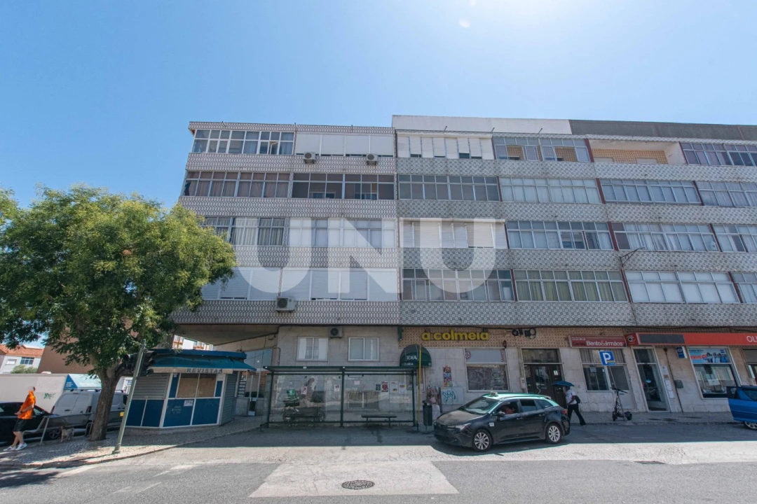 Apartamento T2 para Venda em Vialonga Foto 19