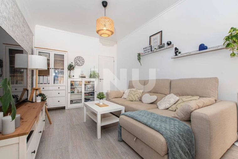 Apartamento T2 para Venda em Vialonga Foto 5