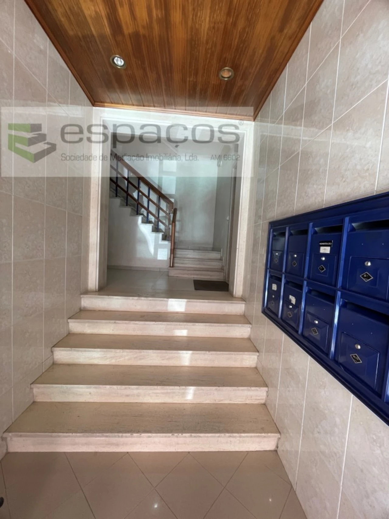 Apartamento T2 para Venda em Corroios Foto 23