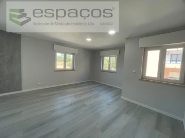 Apartamento T2 para Venda em Corroios