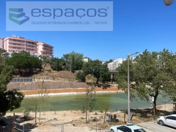 Apartamento T2 para Venda em Corroios