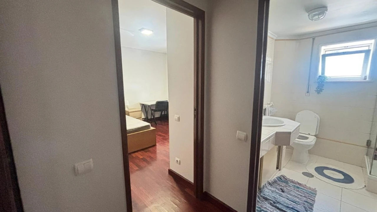 Quarto para Arrendamento em Glória e Vera Cruz Foto 3