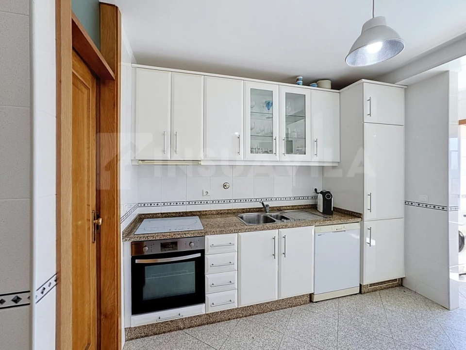 Apartamento T2 para Venda em Vila Praia de Ancora Foto 13