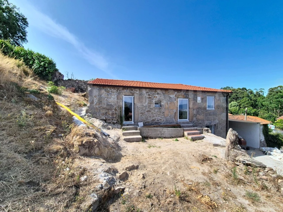 Moradia T2 para Venda em Cerdal Foto 14