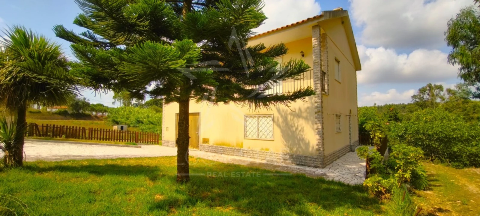 Moradia T2 para Venda em Carvalhal Foto 1