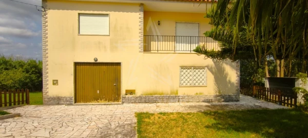 Moradia T2 para Venda em Carvalhal