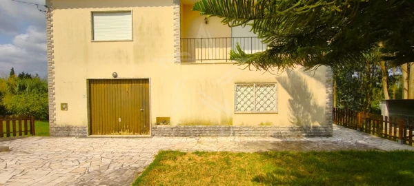 Moradia T2 para Venda em Carvalhal