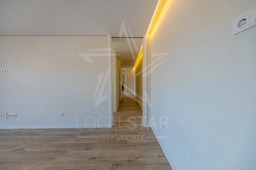 Apartamento T3 para Venda em Silveira Foto 26