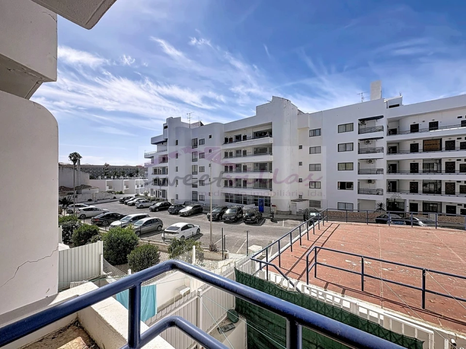 Apartamento T1 para Venda em Albufeira e Olhos de Água Foto 12