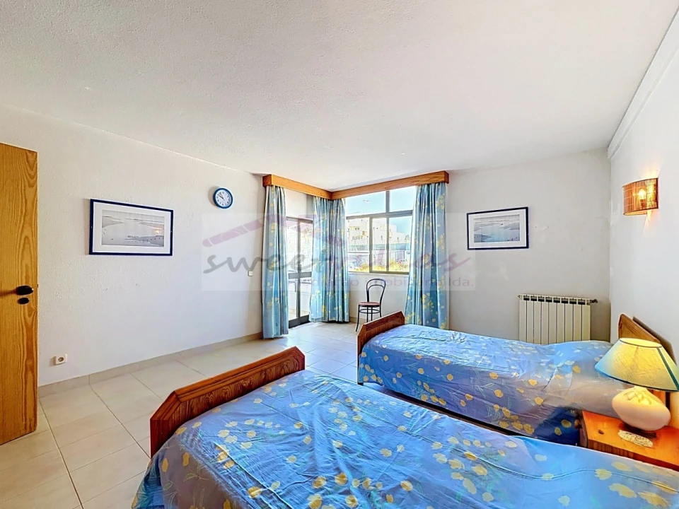 Apartamento T1 para Venda em Albufeira e Olhos de Água Foto 17