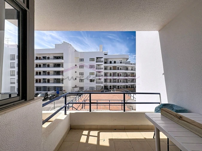 Apartamento T1 para Venda em Albufeira e Olhos de Água Foto 9
