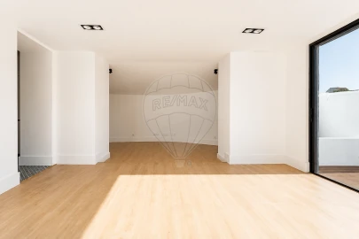 Moradia T2 para Venda em Alcabideche