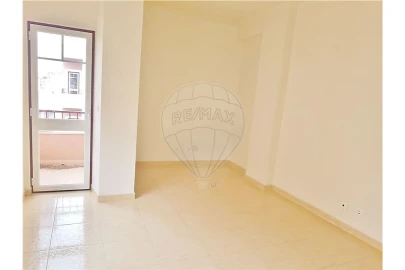 Apartamento T2 para Arrendamento em Cartaxo e Vale da Pinta