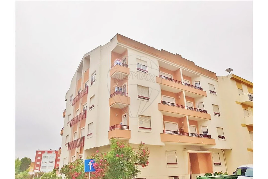 Apartamento T2 para Arrendamento em Cartaxo e Vale da Pinta Foto 6
