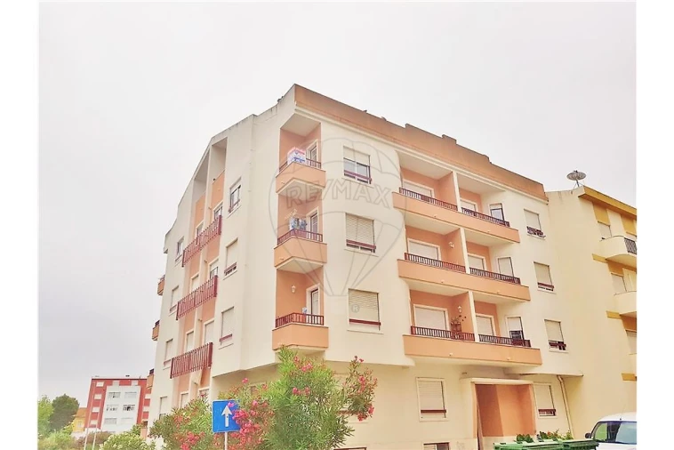 Apartamento T2 para Arrendamento em Cartaxo e Vale da Pinta Foto 6