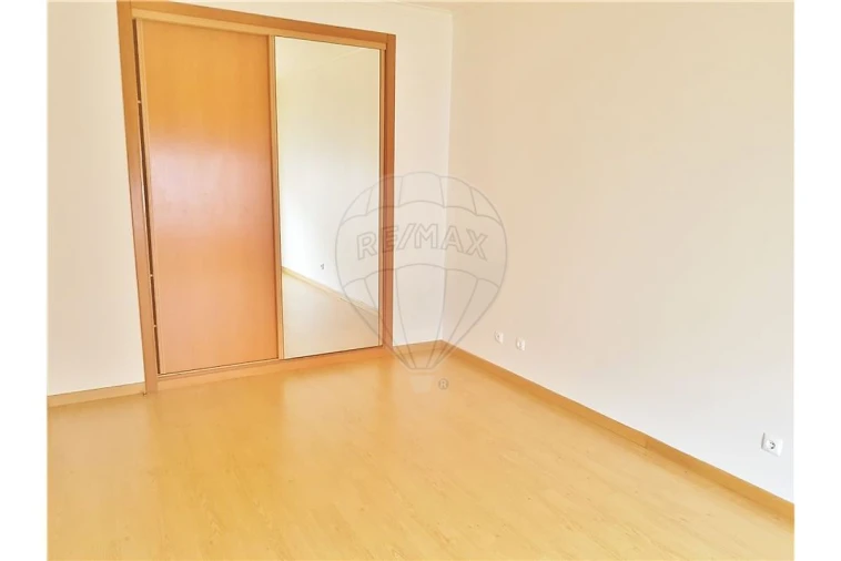 Apartamento T2 para Arrendamento em Cartaxo e Vale da Pinta Foto 2