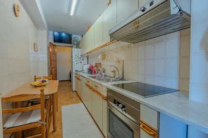 Apartamento T2 para Venda em Santa Marinha e São Pedro da Afurada