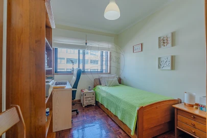 Apartamento T2 para Venda em Santa Marinha e São Pedro da Afurada