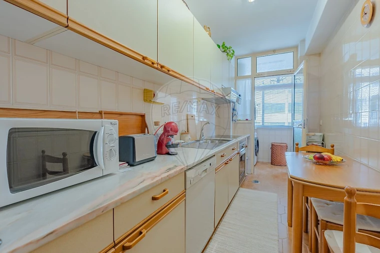Apartamento T2 para Venda em Santa Marinha e São Pedro da Afurada Foto 10