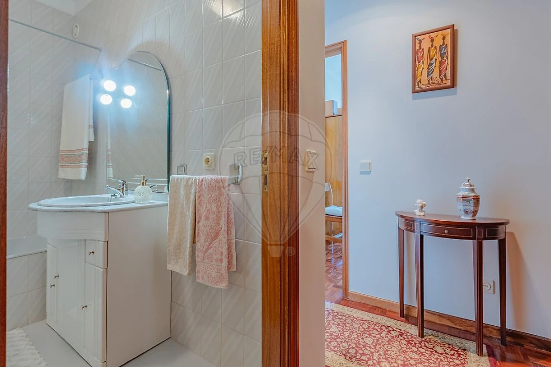 Apartamento T2 para Venda em Santa Marinha e São Pedro da Afurada Foto 21