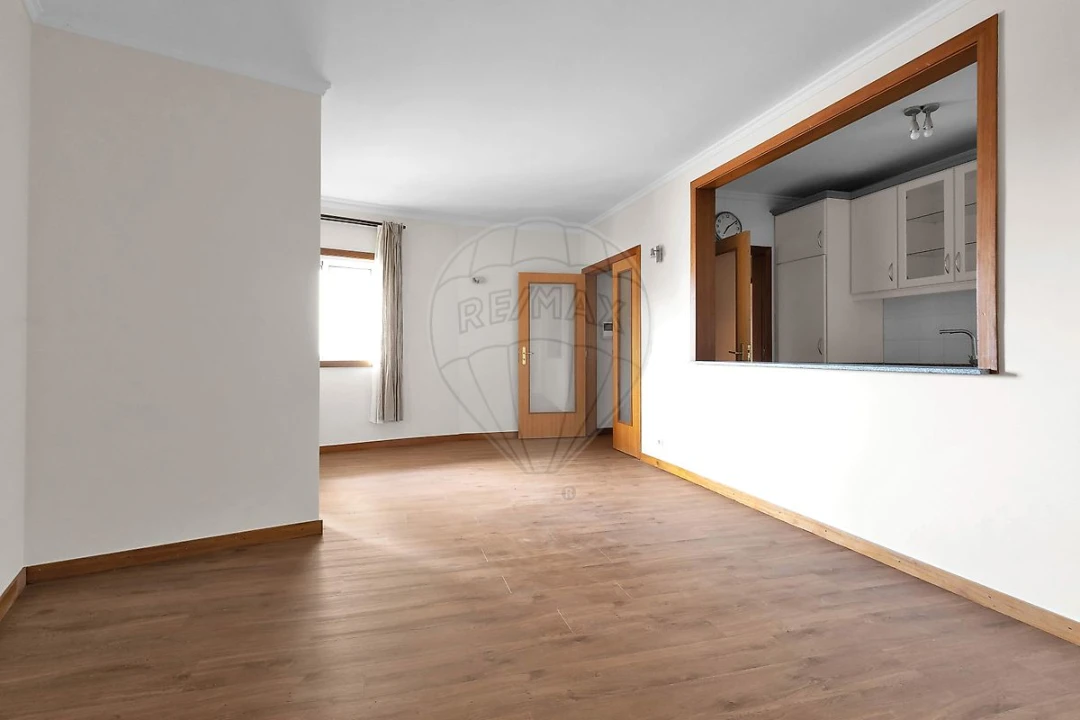 Apartamento T1 para Arrendamento em Mafamude e Vilar do Paraíso Foto 12