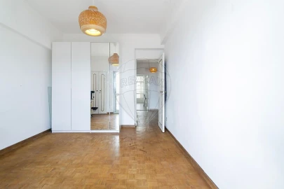 Apartamento T4 para Venda em Rio de Mouro