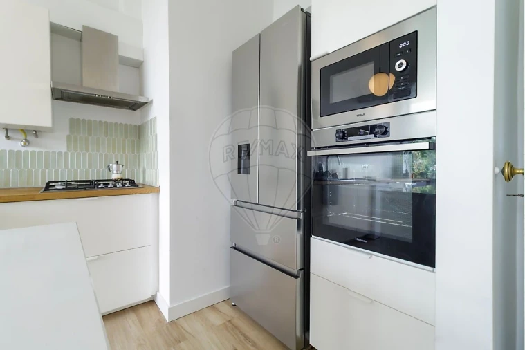 Apartamento T4 para Venda em Rio de Mouro Foto 13