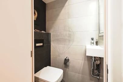 Apartamento T6 para Venda em Santo António