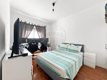Apartamento T2 para Venda em Seixal, Arrentela e Aldeia de Paio Pires