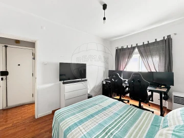 Apartamento T2 para Venda em Seixal, Arrentela e Aldeia de Paio Pires