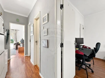 Apartamento T2 para Venda em Seixal, Arrentela e Aldeia de Paio Pires