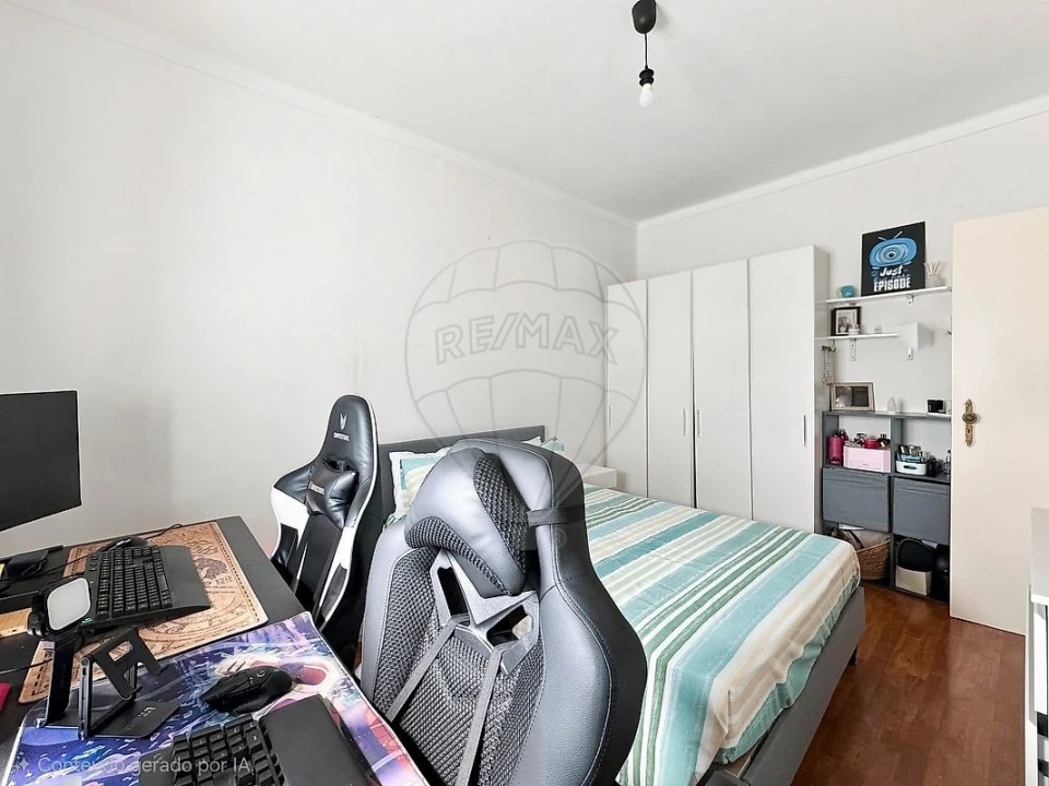Apartamento T2 para Venda em Seixal, Arrentela e Aldeia de Paio Pires Foto 1