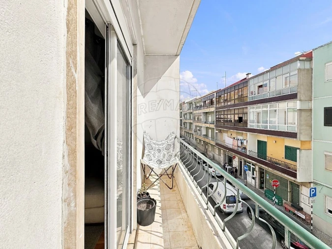 Apartamento T2 para Venda em Seixal, Arrentela e Aldeia de Paio Pires Foto 6