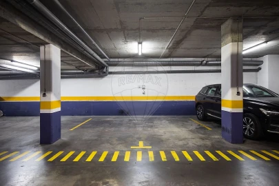Apartamento T3 para Arrendamento em Parque das Nações