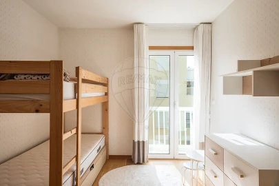 Apartamento T3 para Arrendamento em Parque das Nações