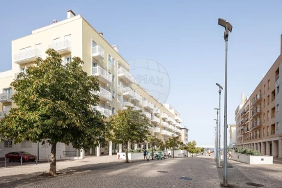 Apartamento T3 para Arrendamento em Parque das Nações