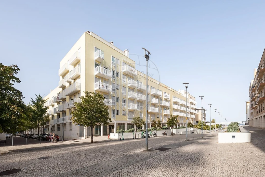 Apartamento T3 para Arrendamento em Parque das Nações Foto 1