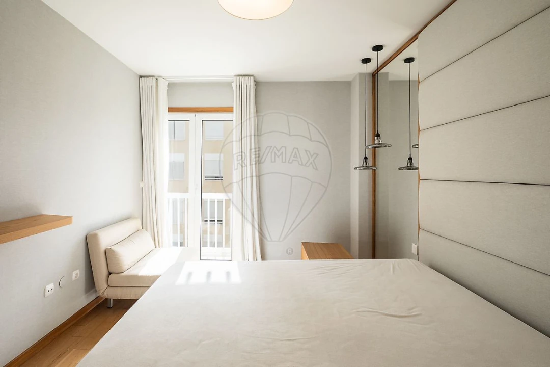 Apartamento T3 para Arrendamento em Parque das Nações Foto 30