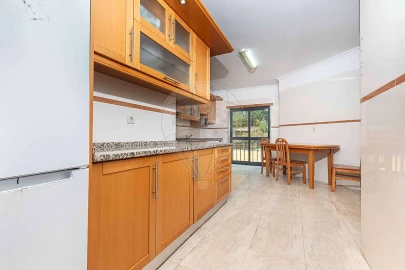 Apartamento T2 para Venda em Alverca do Ribatejo e Sobralinho