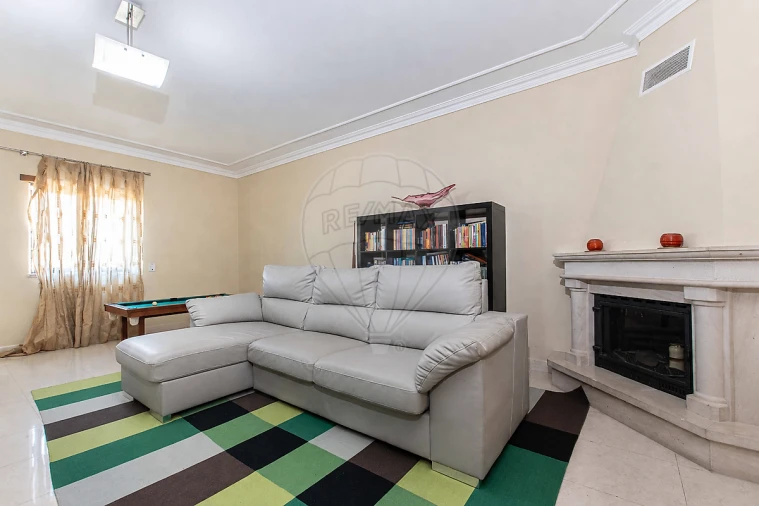 Apartamento T2 para Venda em Alverca do Ribatejo e Sobralinho Foto 24