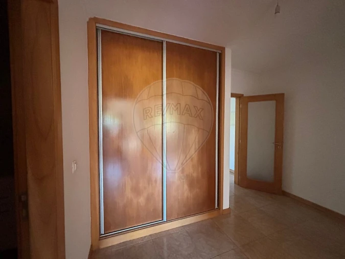 Apartamento T2 para Arrendamento em Ovar, São João, Arada e São Vicente de Pereira Jusã Foto 6