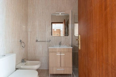 Apartamento T1 para Arrendamento em Paranhos