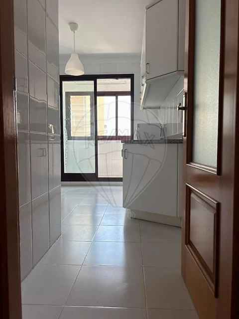 Apartamento T2 para Arrendamento em Matosinhos e Leça da Palmeira