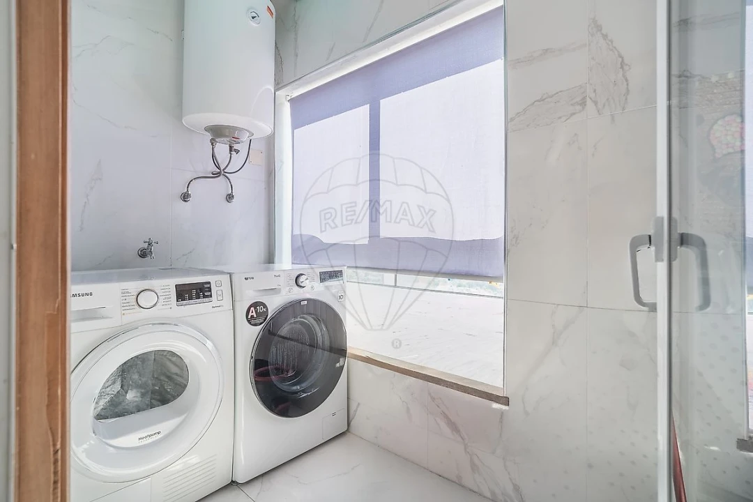 Apartamento T2 para Venda em Fânzeres e São Pedro da Cova Foto 19