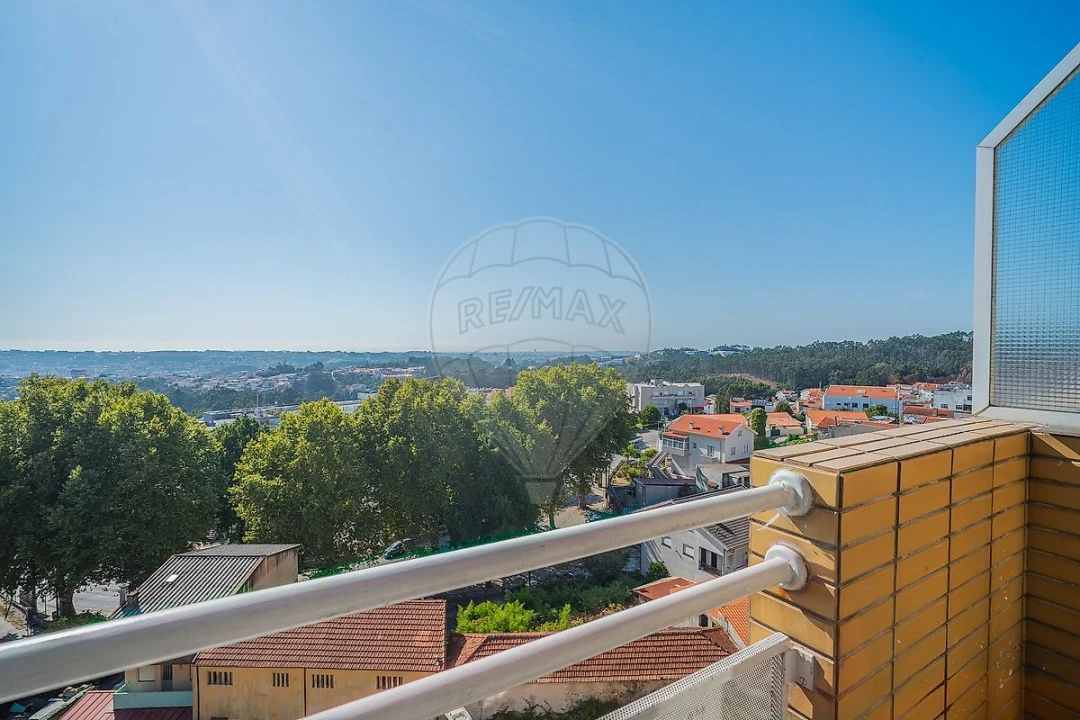 Apartamento T2 para Venda em Fânzeres e São Pedro da Cova Foto 23